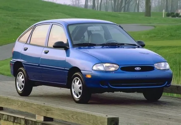 1994 FORD ASPIRE DIFETTI