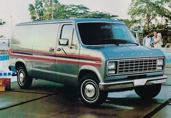 1982 FORD E-150 DIFETTI