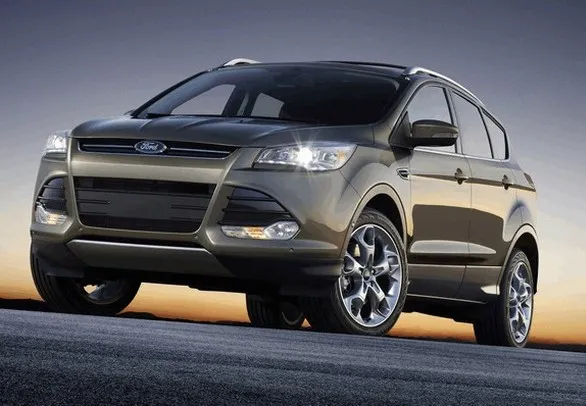 2015 FORD ESCAPE DIFETTI