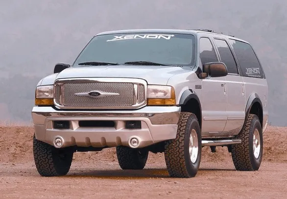 2001 FORD EXCURSION DIFETTI