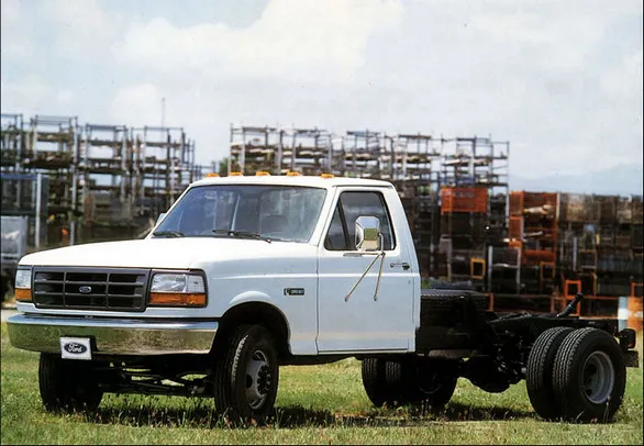 1992 FORD F-450 SUPER DUTY DIFETTI