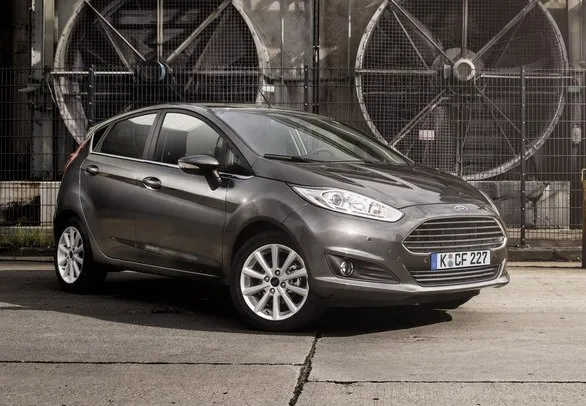 2016 FORD FIESTA DIFETTI