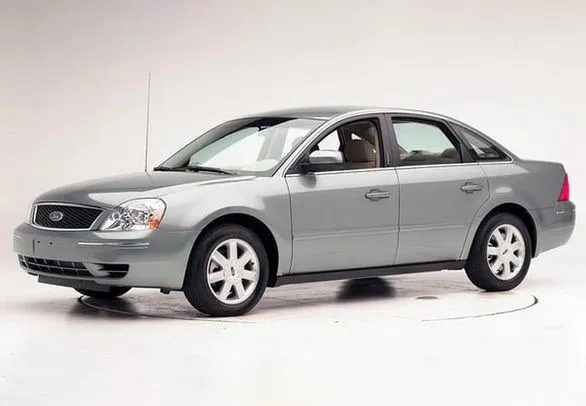 2006 FORD FIVE HUNDRED DIFETTI