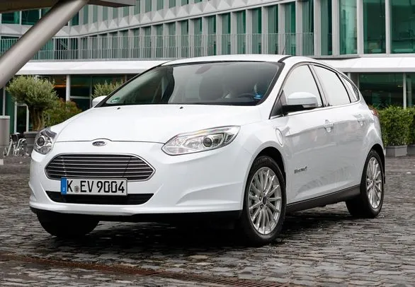 FORD FOCUS ELECTRIC PROBLEMI