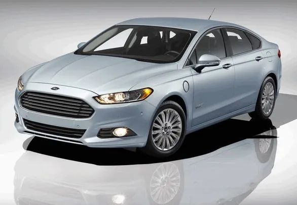 2016 FORD FUSION ENERGI DIFETTI