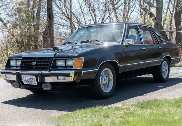 1983 FORD LTD DIFETTI