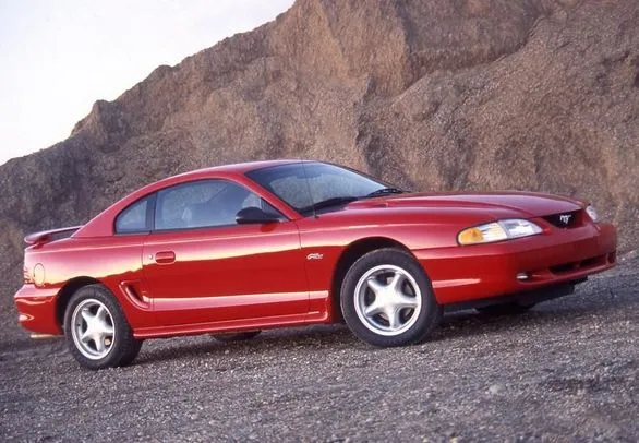 1996 FORD MUSTANG GT DIFETTI