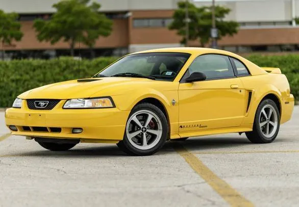 2003 FORD MUSTANG GT DIFETTI