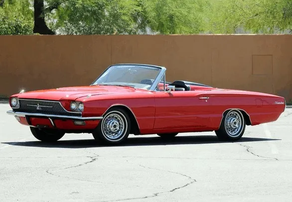 1965 FORD THUNDERBIRD DIFETTI