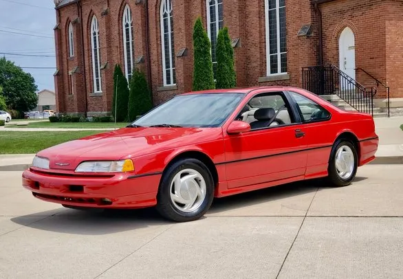 1991 FORD THUNDERBIRD DIFETTI